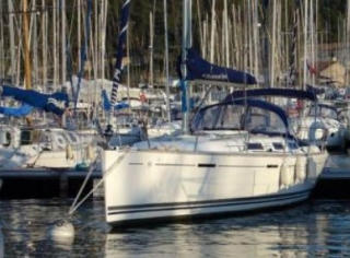  Neue oder neue Segelboote zu vermieten